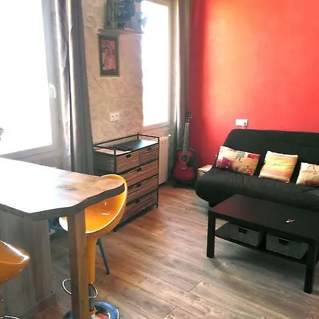 Le Lumiere Apartment *