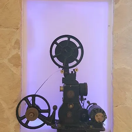 Le Lumiere Apartment *